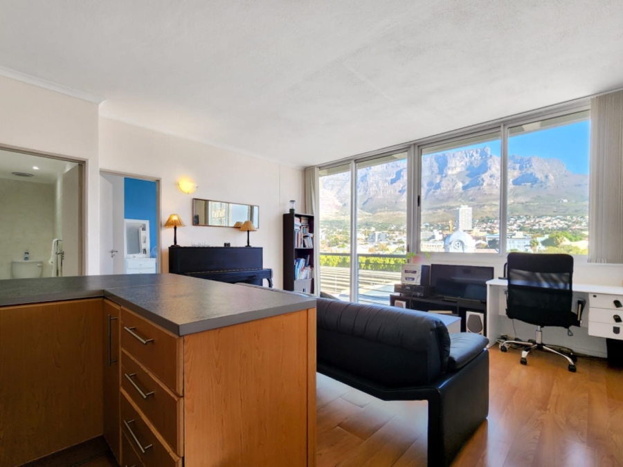 1 Bedroom Property for Sale in Cape Town City Centre Western Cape
